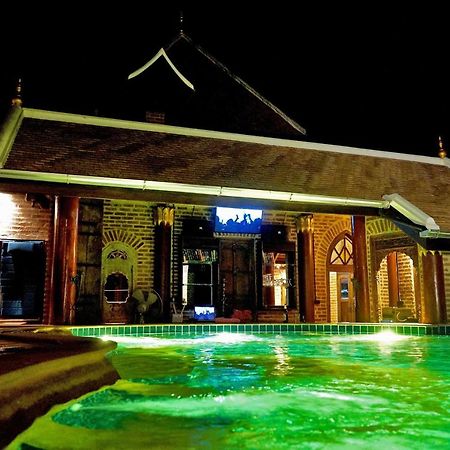 Chateau Orientale Resort لوانغ برابانغ المظهر الخارجي الصورة